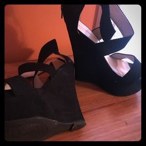 Just Fab black wedges